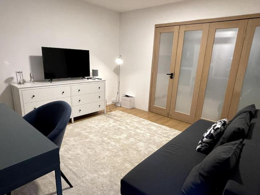 Self-Catering Fully Equipped Apartment In Vauxhall Londres Exterior foto